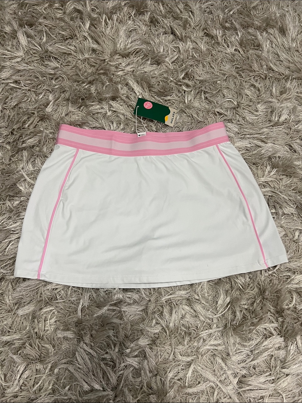 HALARA White Mini Skort with Pink Waistband and Piping